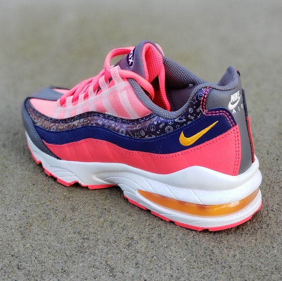 Nike Air Max 95 Premium SP Purple Pink Blue GS NEW - Picture 2 of 7